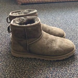 Chestnut brown classic mini uggs